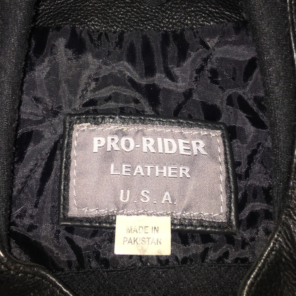 Leather jacket - Picture 5 of 5